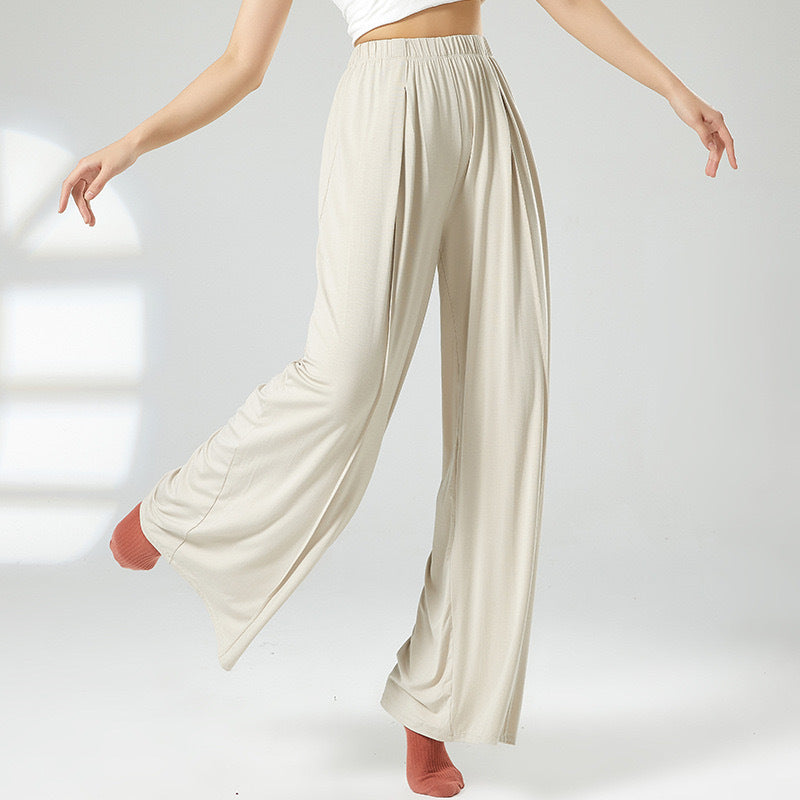 Liyah | Elegante Tanzhose mit weitem Bein