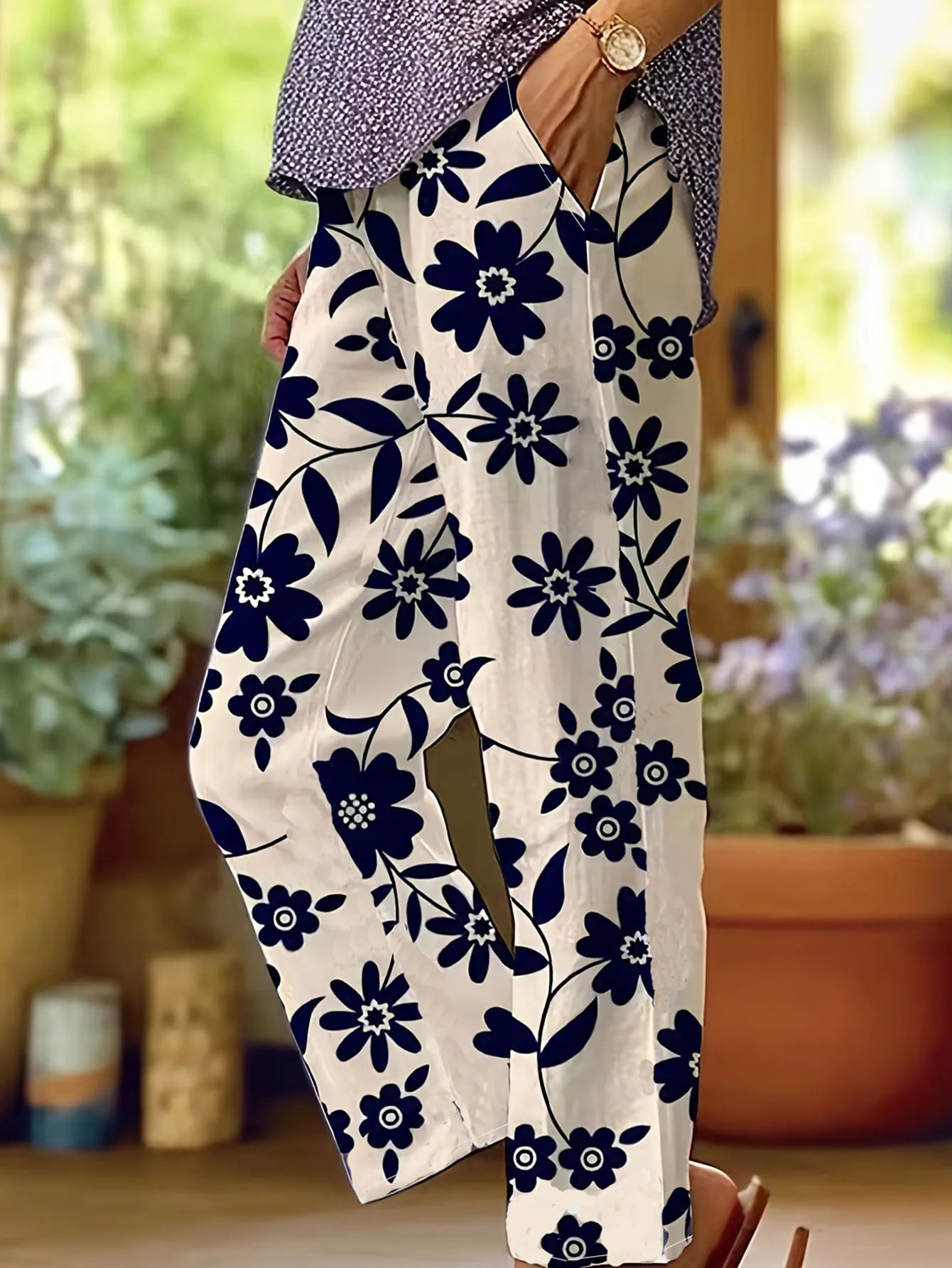 Lavina | Weite Hose mit schickem Blumenmuster