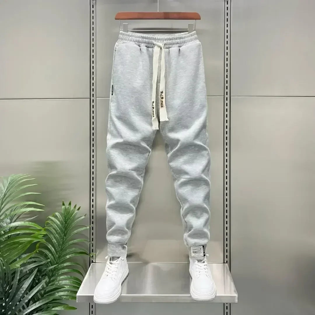 Connor | Bequeme Hose mit Details