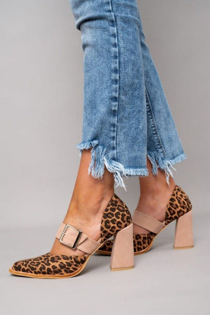 Selveta | Elegante Sandalen aus Leopardenvelours