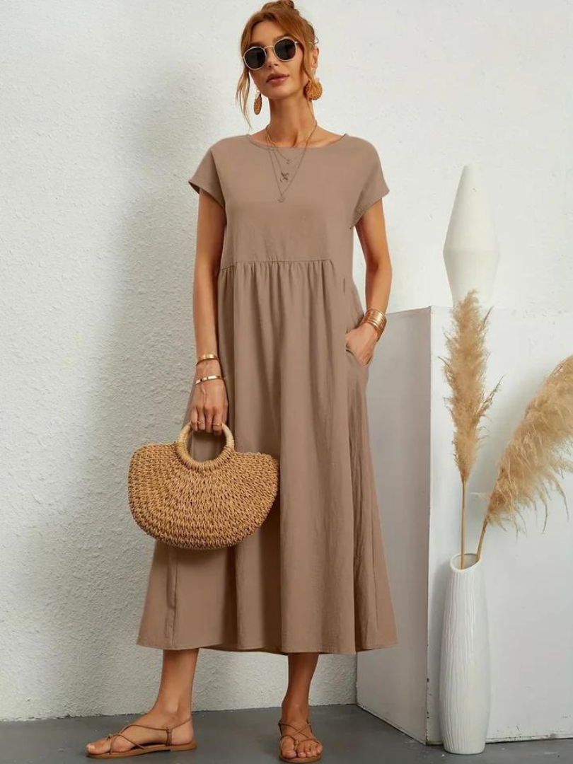 Ruby | Elegantes Kleid aus Baumwolle und Leinen 

Jennifer | Elegantes Kleid aus Baumwolle und Leinen