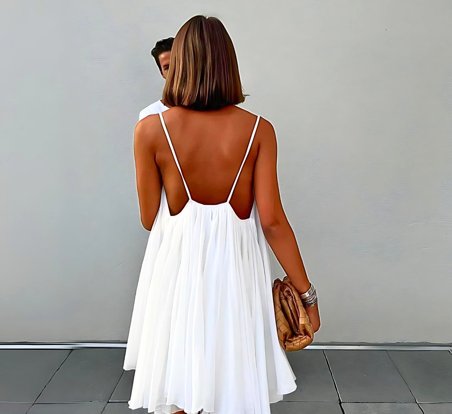 Mio™ | Elegantes Kleid mit offenem Rücken