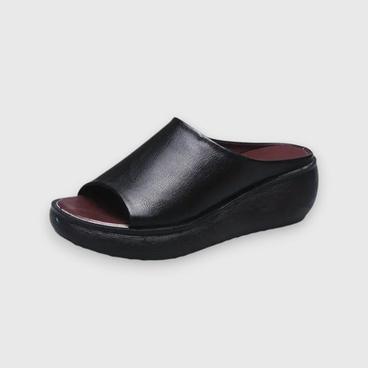 Amelie | Elegante Sandale aus weichem Faux-Leder