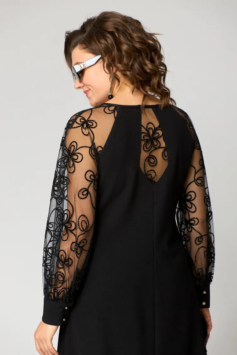Elara - Kleid mit Spitzenärmeln