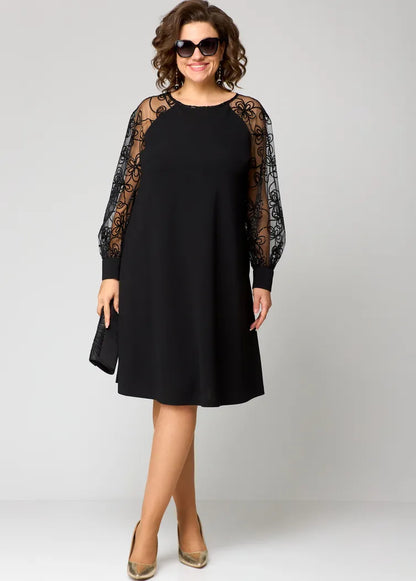 Elara - Kleid mit Spitzenärmeln