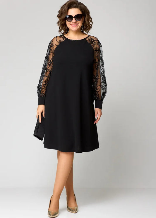 Elara - Kleid mit Spitzenärmeln