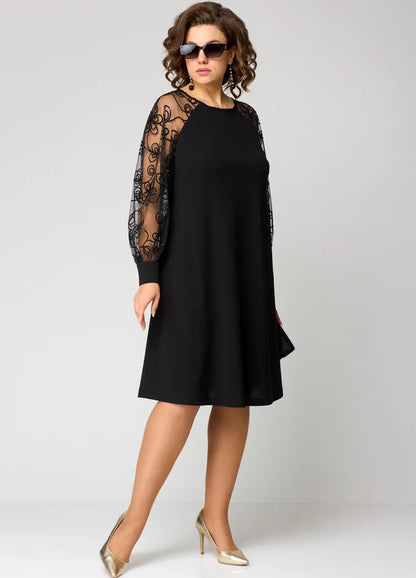 Elara - Kleid mit Spitzenärmeln