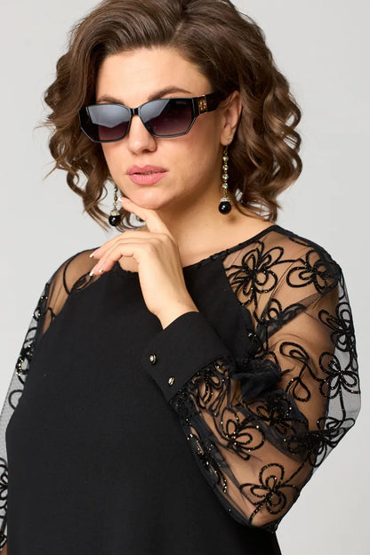 Elara - Kleid mit Spitzenärmeln