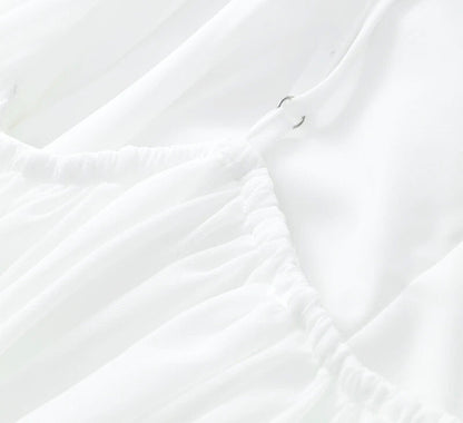 Mio™ | Elegantes Kleid mit offenem Rücken
