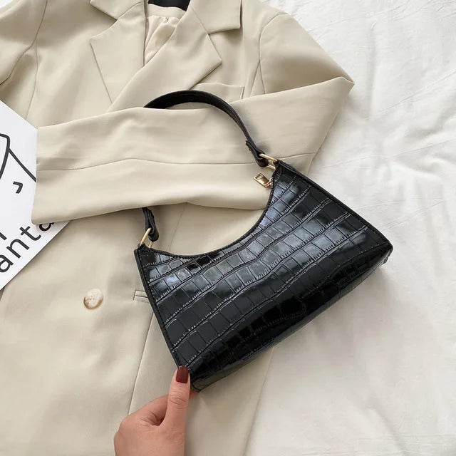 Tilly™ | Glänzende Umhängetasche mit Alligatorenmotiv