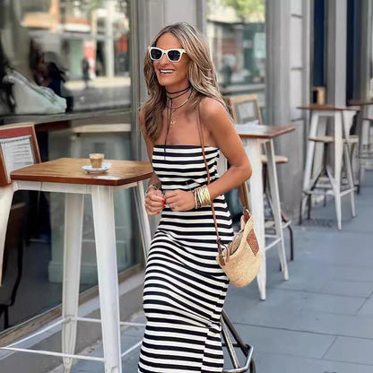 Jennifer | Elegantes Kleid mit Streifen und Schlitz