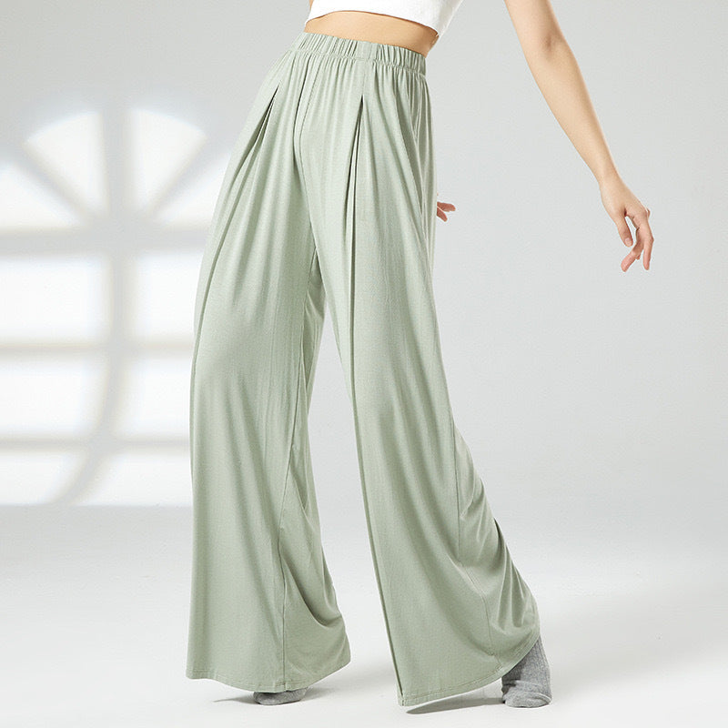 Liyah | Elegante Tanzhose mit weitem Bein