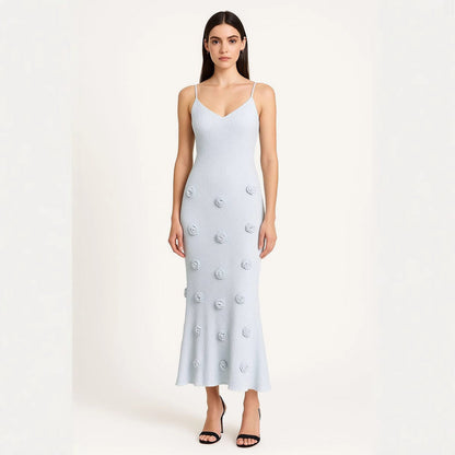 Jennifer | Elegantes Rückenauschnitt-Strickkleid mit 3D-Blumendesign