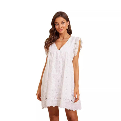 Jennifer | Elegantes Kleid mit V-Ausschnitt, ärmellos, aus Spitze mit Shorts