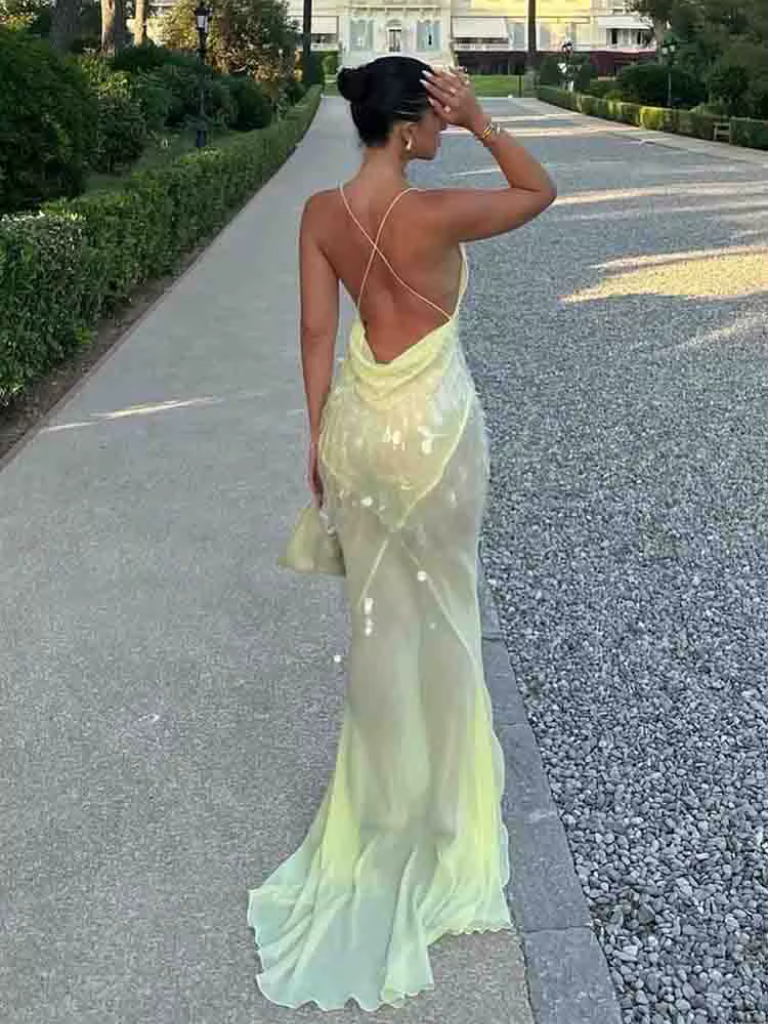 Jennifer | Elegantes Kleid mit pastellfarbenem Sommerflair