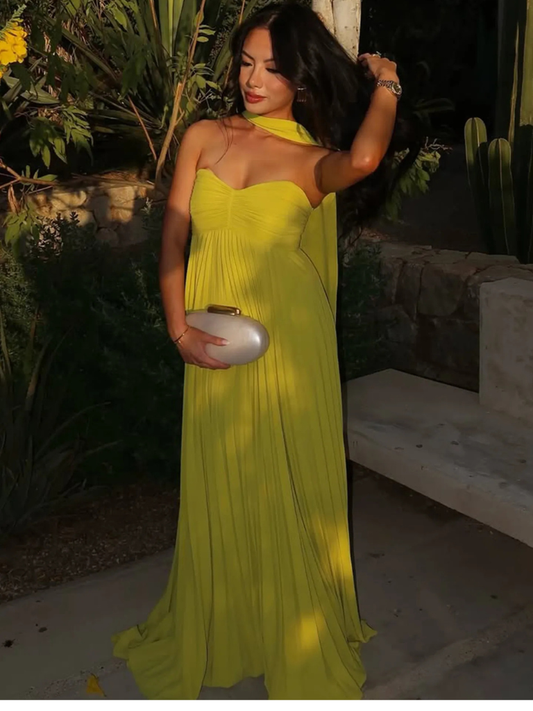 Jennifer | Elegantes Plissee-Maxikleid mit asymmetrischem Halter