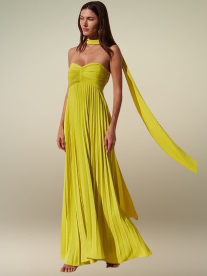 Jennifer | Elegantes Plissee-Maxikleid mit asymmetrischem Halter