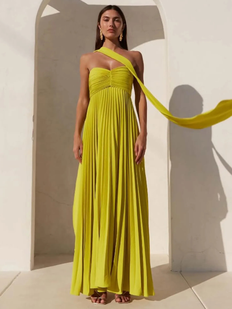 Jennifer | Elegantes Plissee-Maxikleid mit asymmetrischem Halter