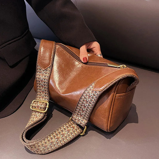 Trine™ | Vintage Leder Crossbody Tasche mit Gewebtem Verstellbarem Riemen