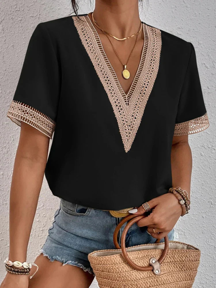 Davina | Elegante Bluse mit luxuriöser Spitze