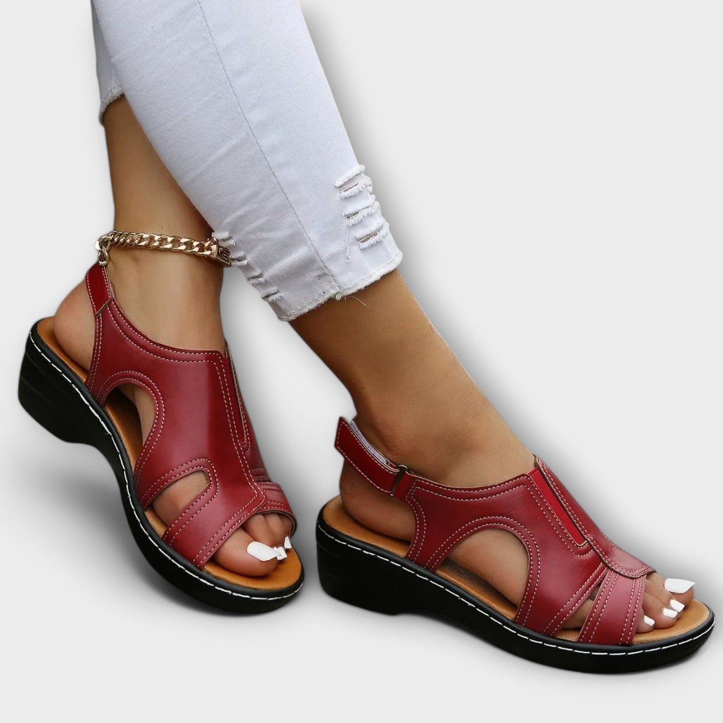 Christina | Orthopädische Ledersandalen mit Komfortabsatz