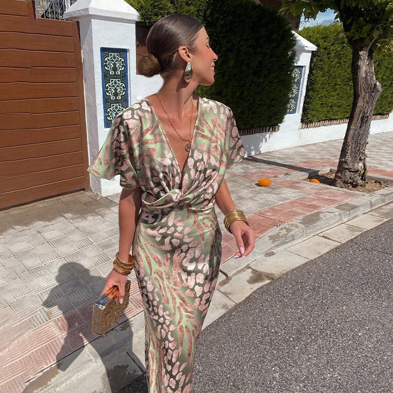 Roxane - Langes Kleid mit verdrehtem V-Ausschnitt