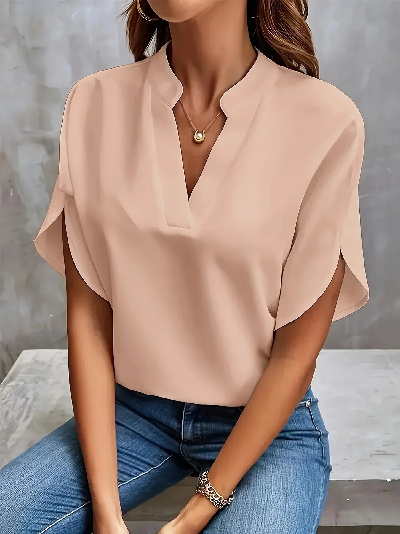 Thalia | Elegante Bluse mit anspruchsvollem Design