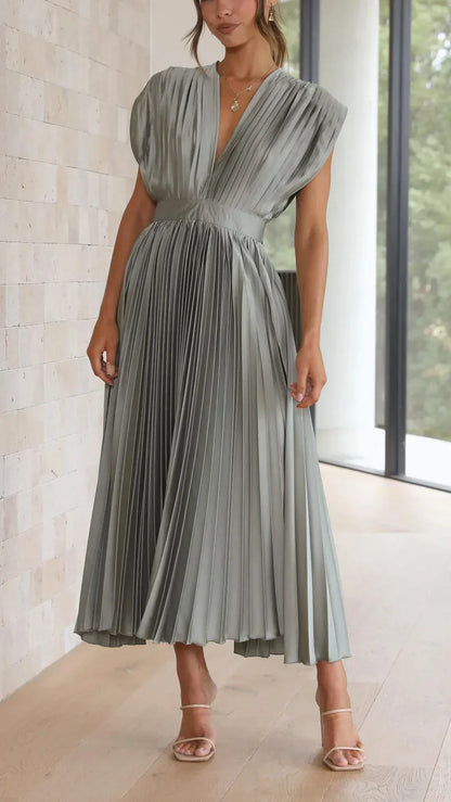 Leni - Elegantes Sexy Plissee-Kleid