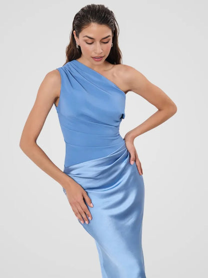 Chiara | Elegantes Kleid aus Satin mit raffinierter Drapierung