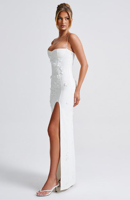 Alexander | Elegantes Blumenapplikations-Maxikleid
