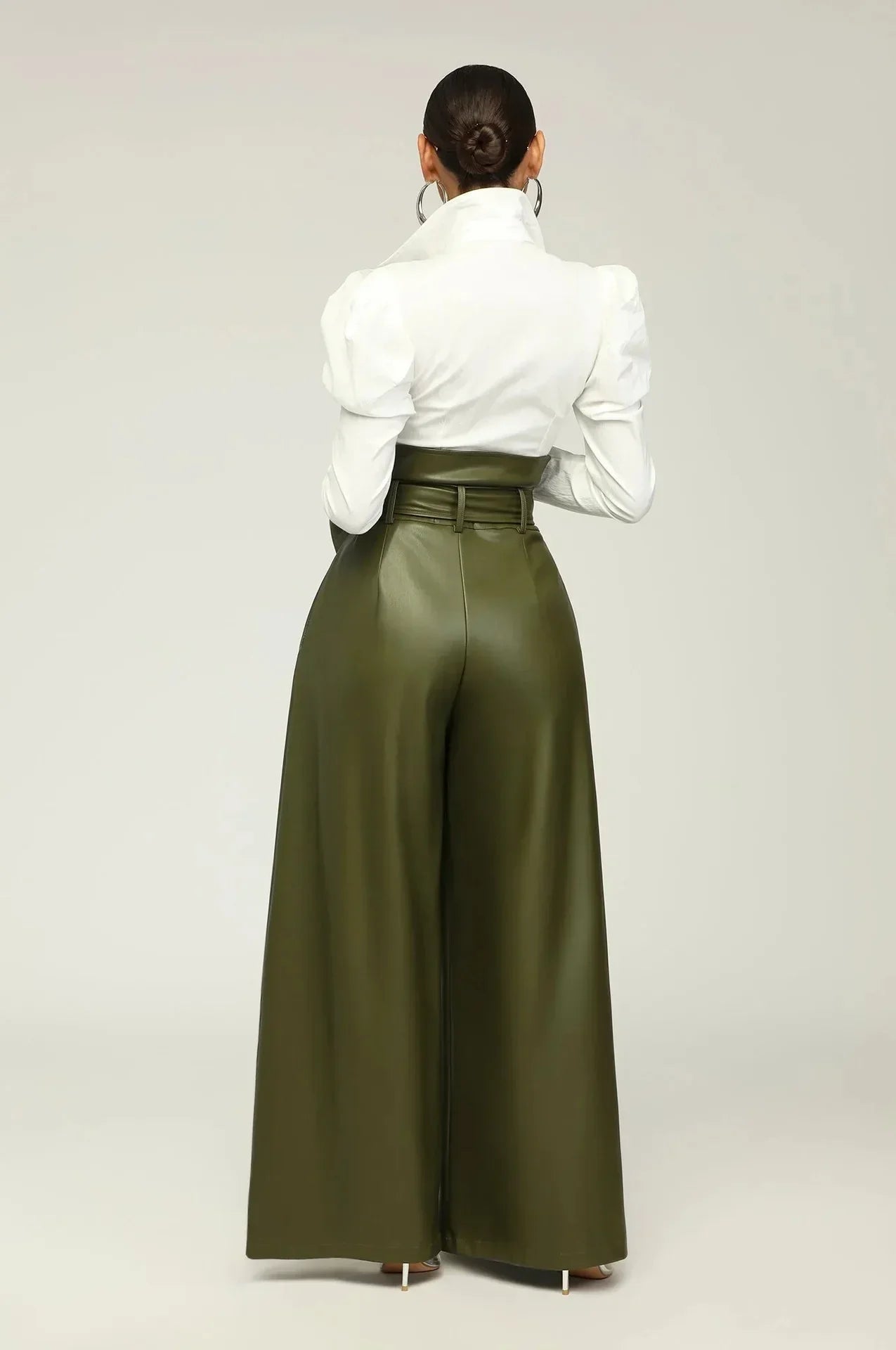 DILA |  Hohe Taille Hose mit Gürtel, seitlichem Reißverschluss