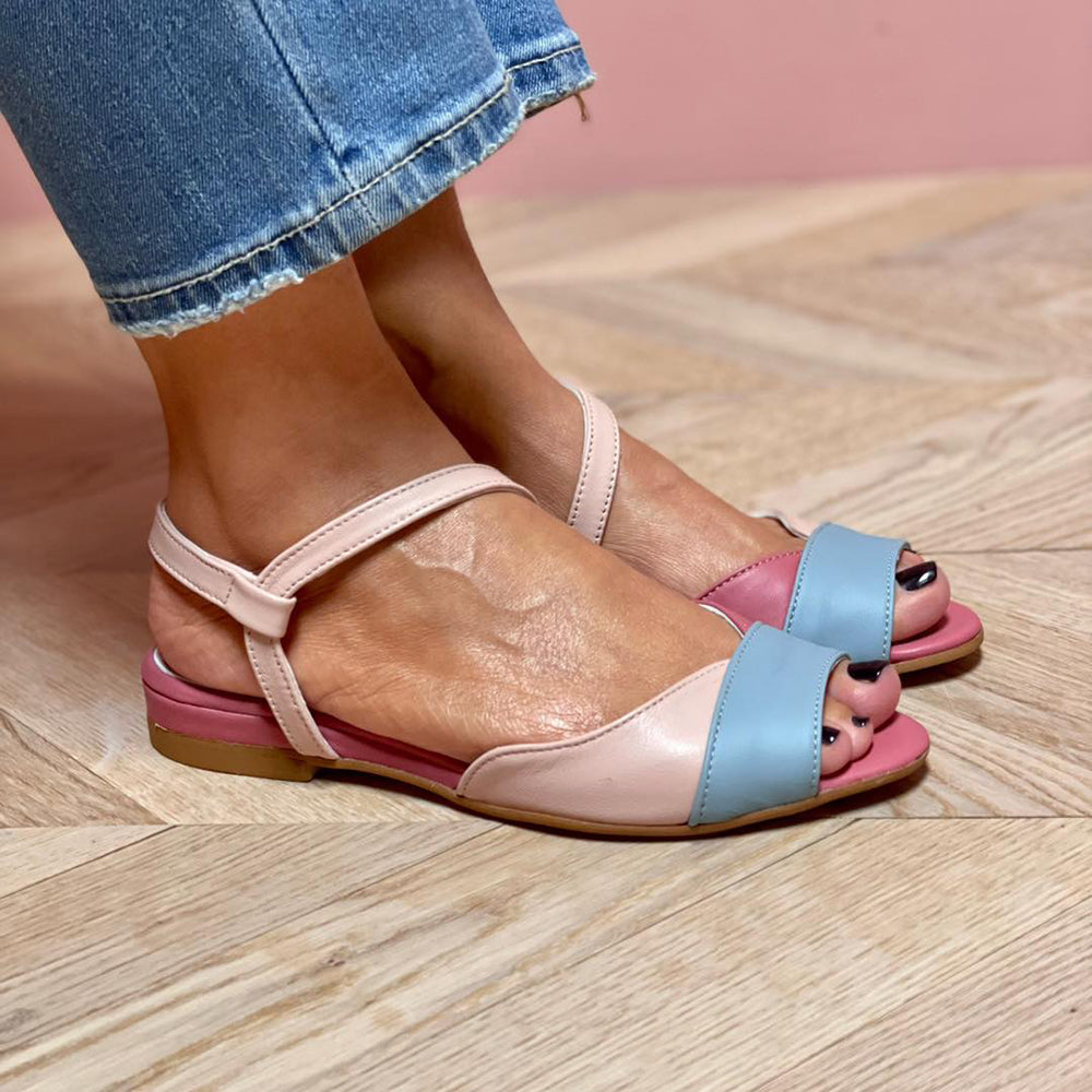 Roselina | Elegante Sandalen in Rosa mit asymmetrischem Color-Block-Stil