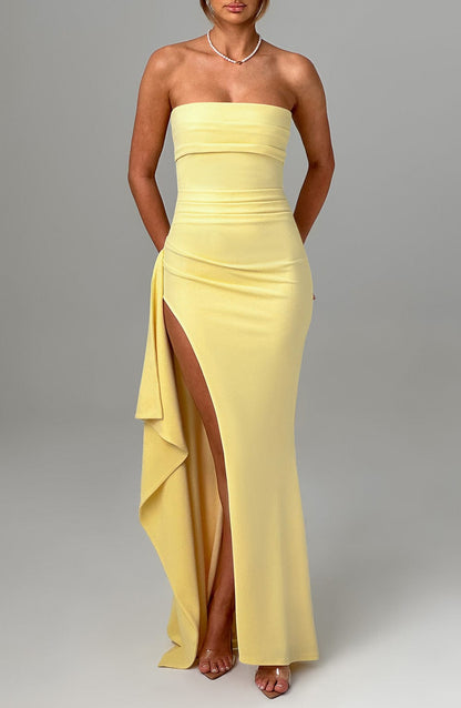 Alexander Saint Zafira Maxi-Kleid - Zitrone

Umformuliert: Jennifer | Elegantes Kleid